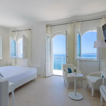Relais La Ghinghetta מלון פורטוסקוזו