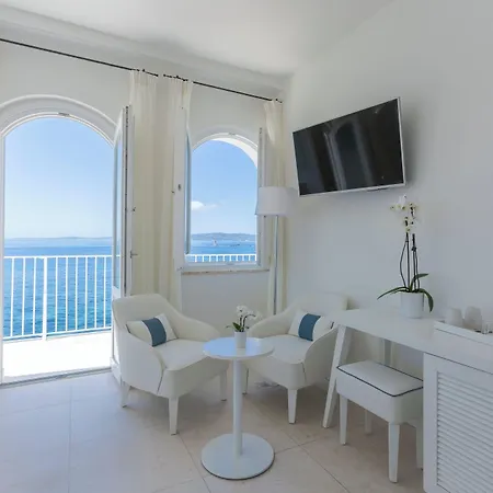 Hotell Relais La Ghinghetta 4*