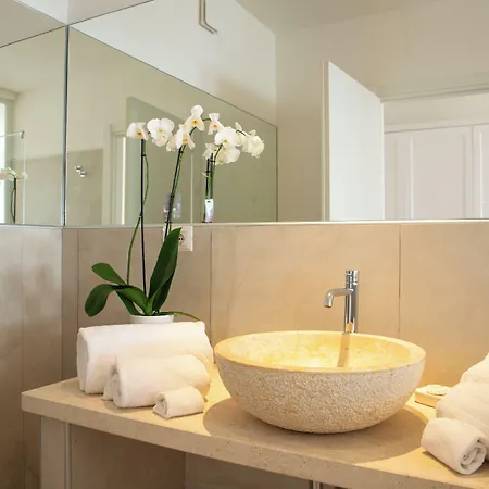 Relais La Ghinghetta Hotel 4*